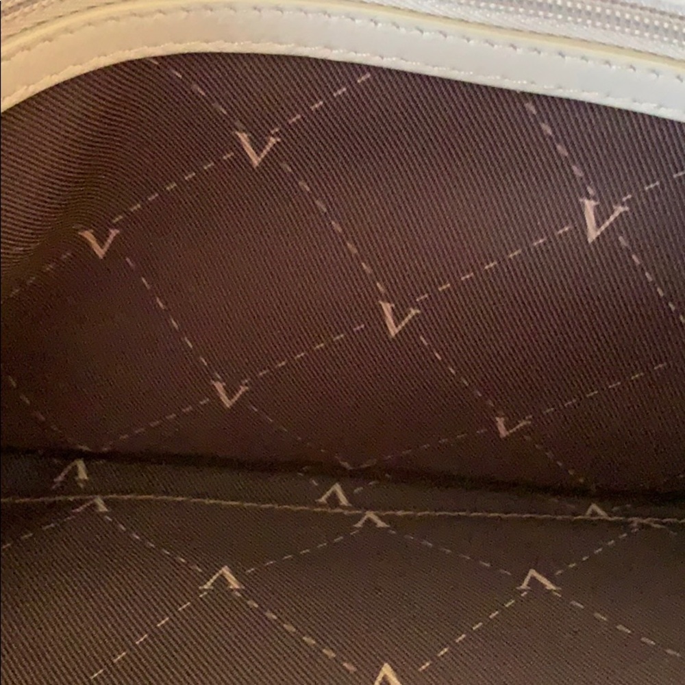 Vince Camuto Julia Clutch - Picture 5 of 6